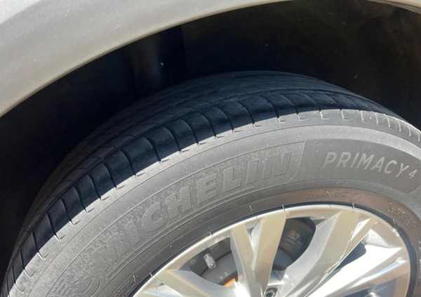 Volkswagen Tiguan cena 82500 przebieg: 152734, rok produkcji 2017 z Jastrzębie-Zdrój małe 704